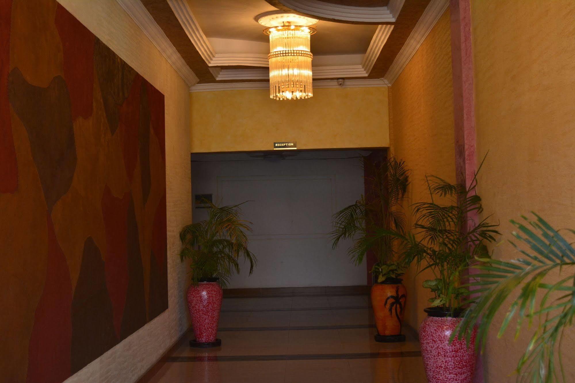 Eagle Palace Hotel Nakuru Esterno foto